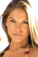 Ảnh diễn viên Roxane Van Rooyen